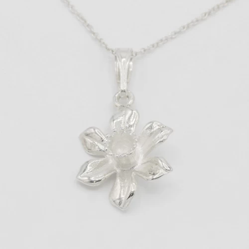 A product image for the product Sterling Silver Daffodil Necklace (Large).